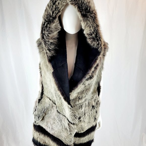 Donna Karan Reversible Lamb Vest - Picture 9 of 14